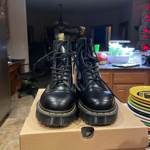 Platform Doc Martens/Dr Martens boots size 10 for men. Barely worn.